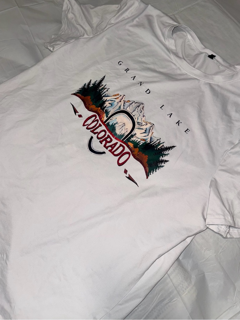 Grand Lake Colorado Graphic Tee - White Mountain Print